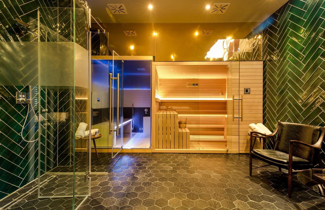 Brown House & Hotel Trogir